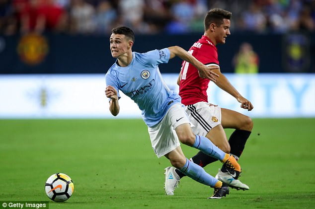 Hinh 2- Phil Foden